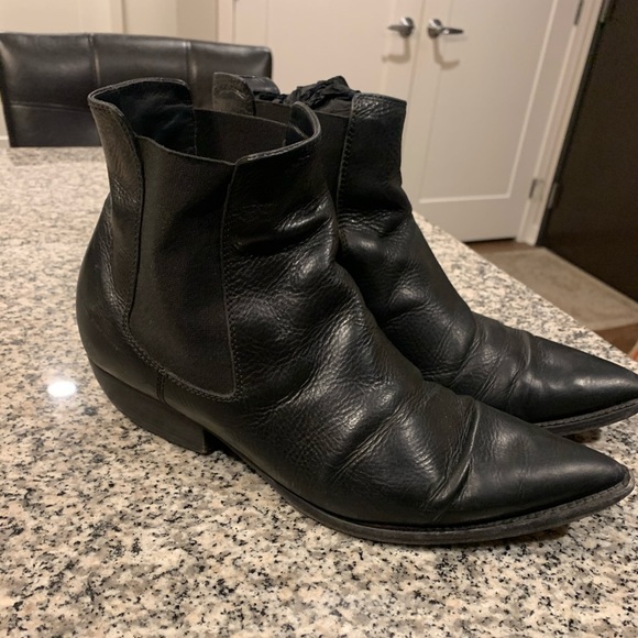 Yves Saint Laurent Other - Ysl leather boot